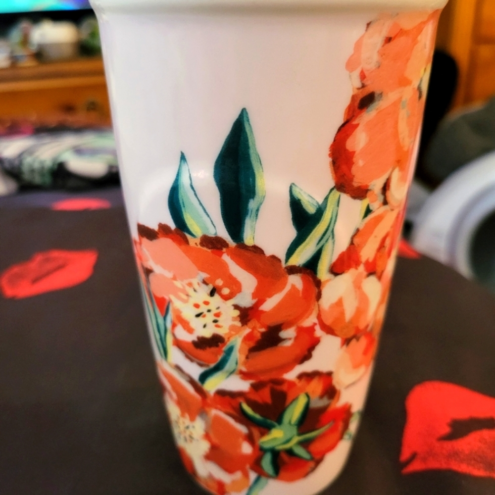 Starbucks 2015 floral ceramic cup